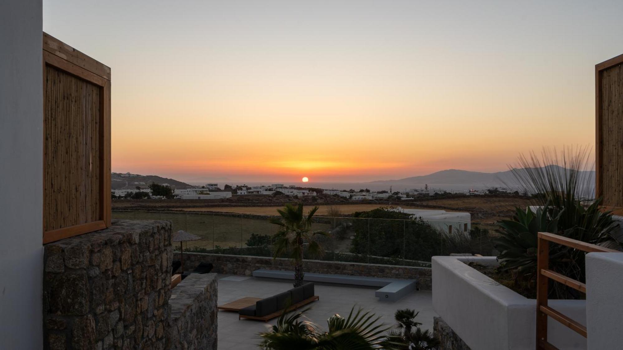 Regency Sunset Suites Mykonos Town Eksteriør bilde